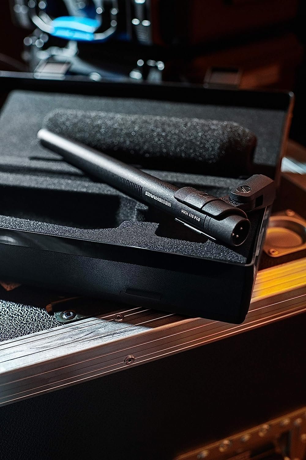 Sennheiser MKH416-P48U3 Super-Cardioid Shotgun Tube Condenser Microphone