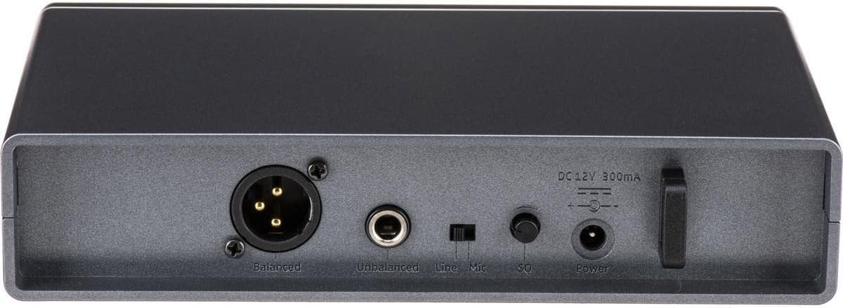 Sennheiser XSW 1-835-A Vocal Wireless Microphone, A Range 548-572 MHz,Black