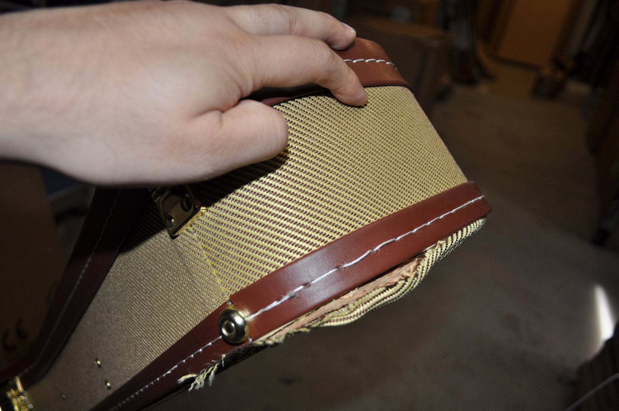 G2655T Streamliner™ Center Block Jr. Case, Tweed