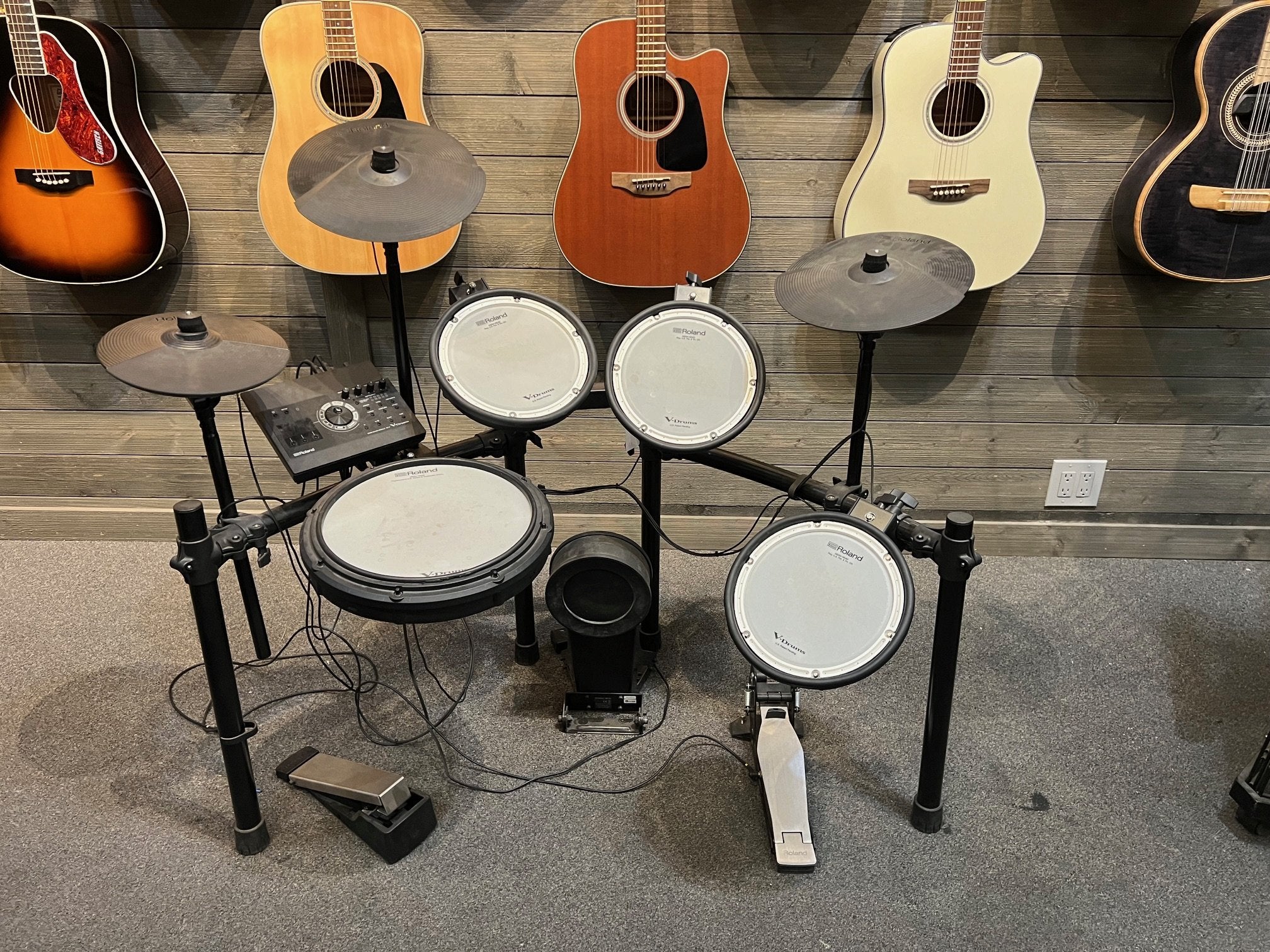 Roland TD-17KV2 V-Drums Kit