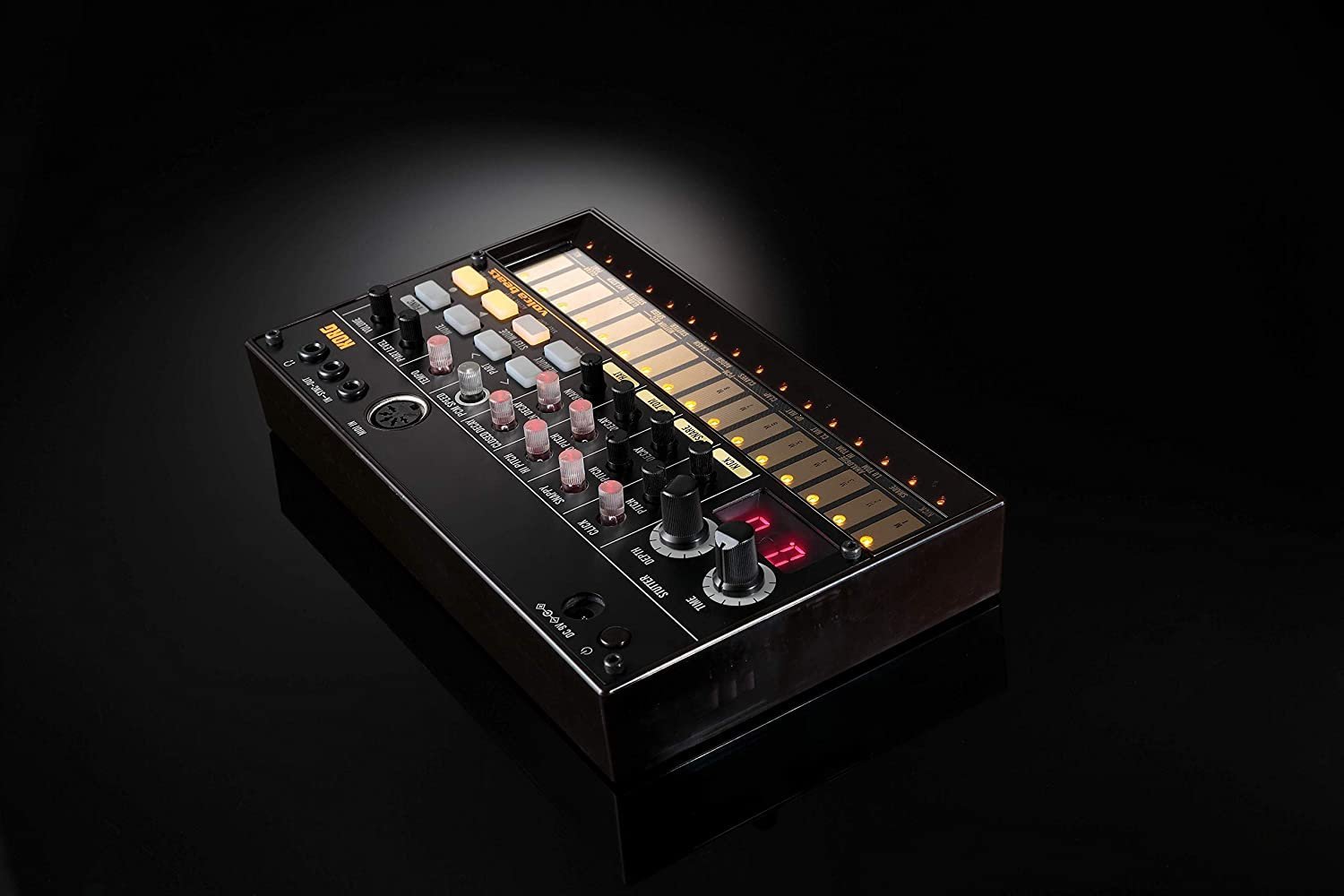 Korg, 16-Key Synthesizer (VOLCABEATS),Black