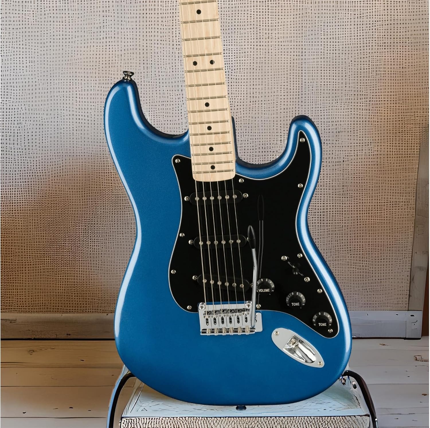 Squier Affinity Series Stratocaster Electric Guitar, with 2-Year Warranty, Lake Placid Blue, Maple Fingerboard