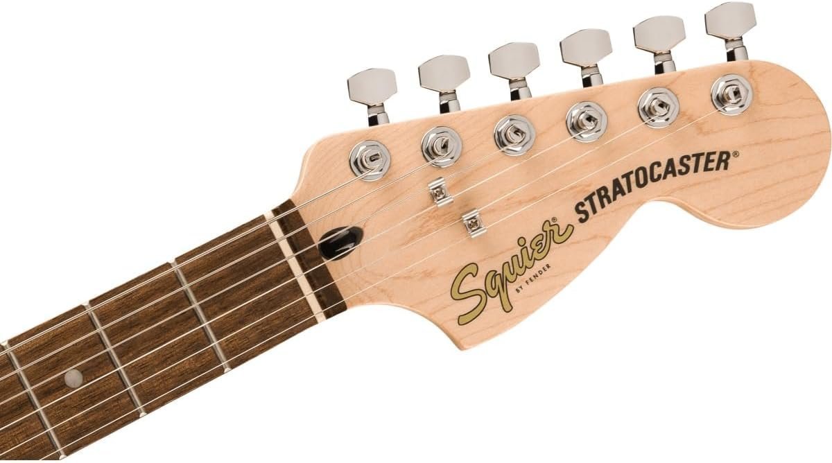 Squier by Fender Affinity Stratocaster Jr. HSS Ice Blue Metallic