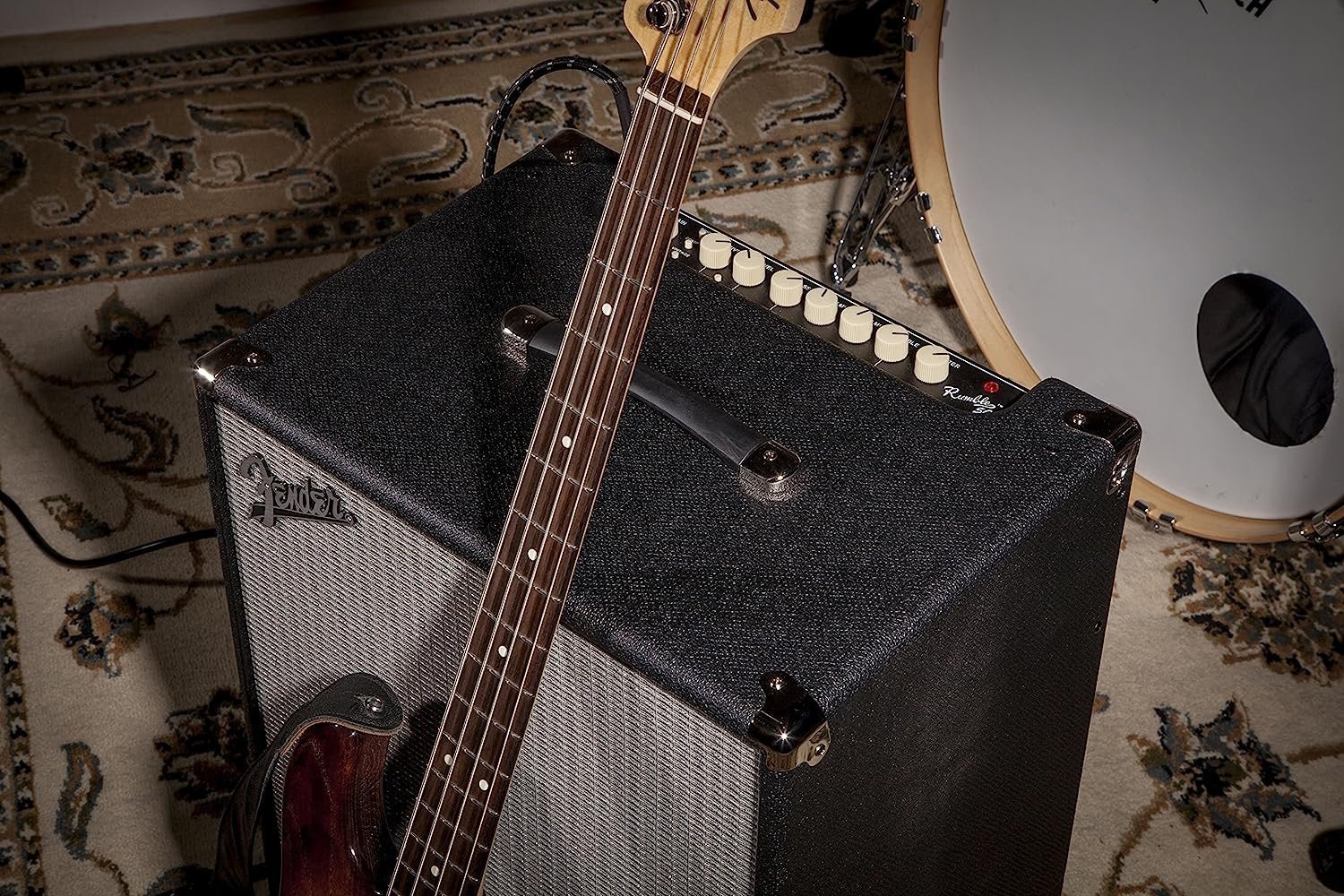 Fender Rumble 500 V3 Bass Amp for Bass Guitar, 500 Watts, 2x10 Inch Eminence Speakers with Compression Horn, Overdrive Circuit, Tone Voicing, Effects Loop and Direct XLR Output