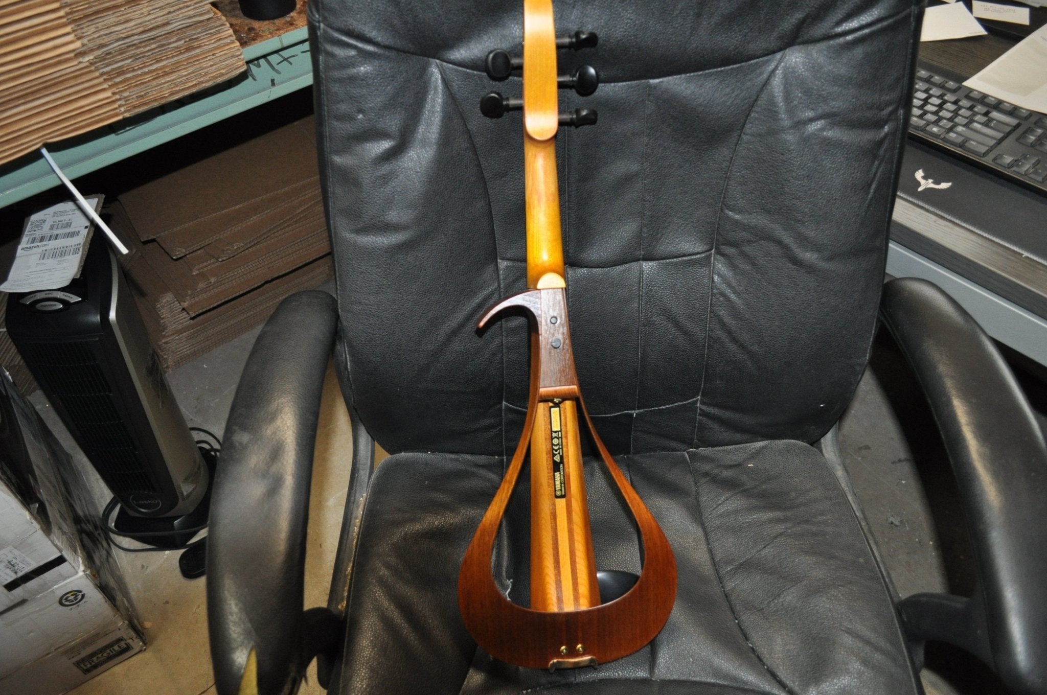 Yamaha Electric Violin-YEV105NT-Natural-5 String, Natural (YEV105NT)