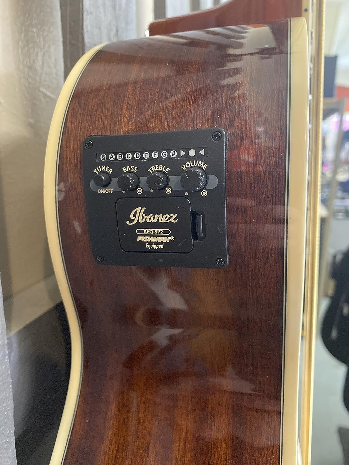 Ibanez AEB105E - Natural High Gloss