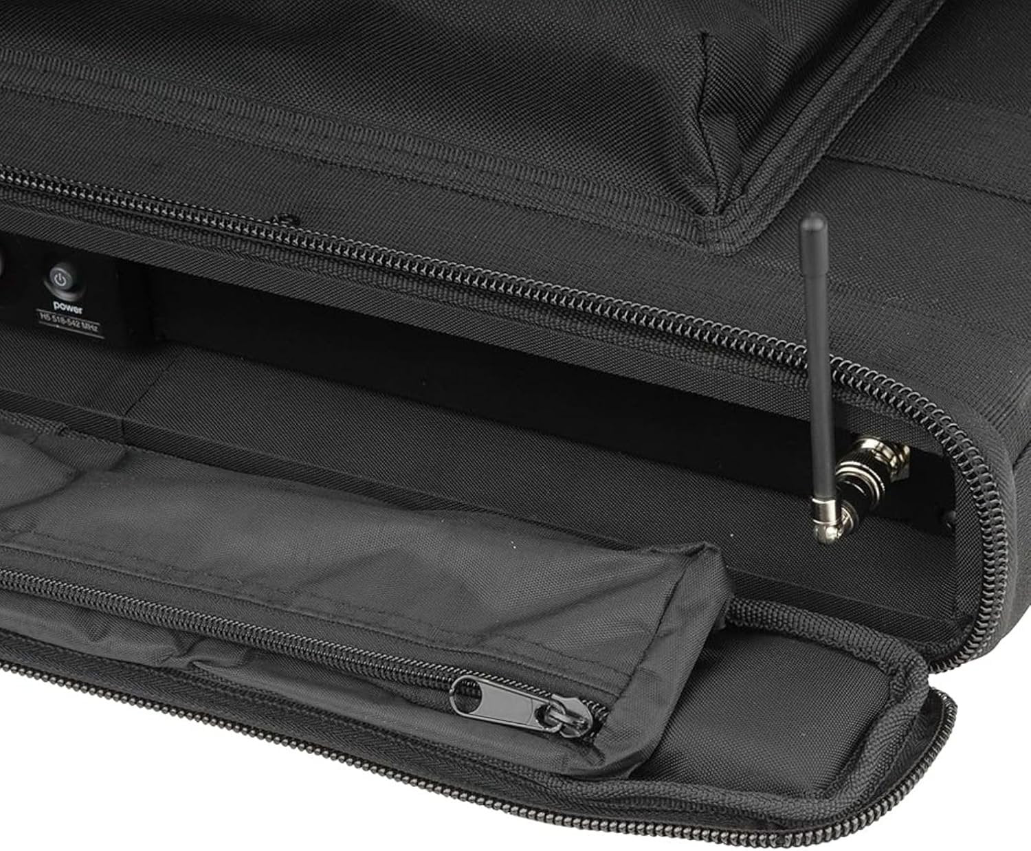 SKB 1U Soft Rack Case, Steel Rails, Heavy Duty zippers, outer pocket, Shoulder straps