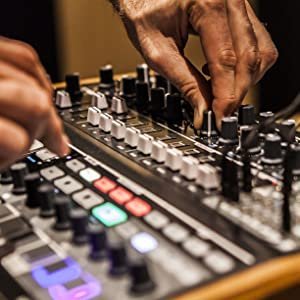 Arturia MiniBrute 2S Semi-Modular Sequence Machine Noir Edition