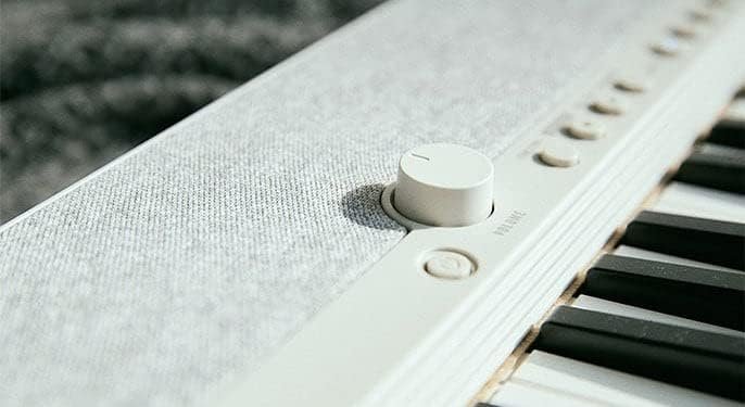 Casio Casiotone, 61-Key Portable Keyboard (CT-S1WE)