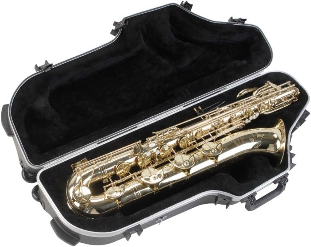 SKB Contoured Pro Universal Baritone Sax case with Wheels