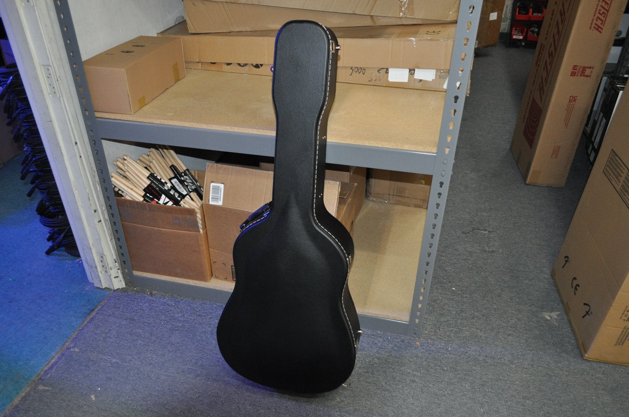 Fender DREADNAUGHT Hardshell case