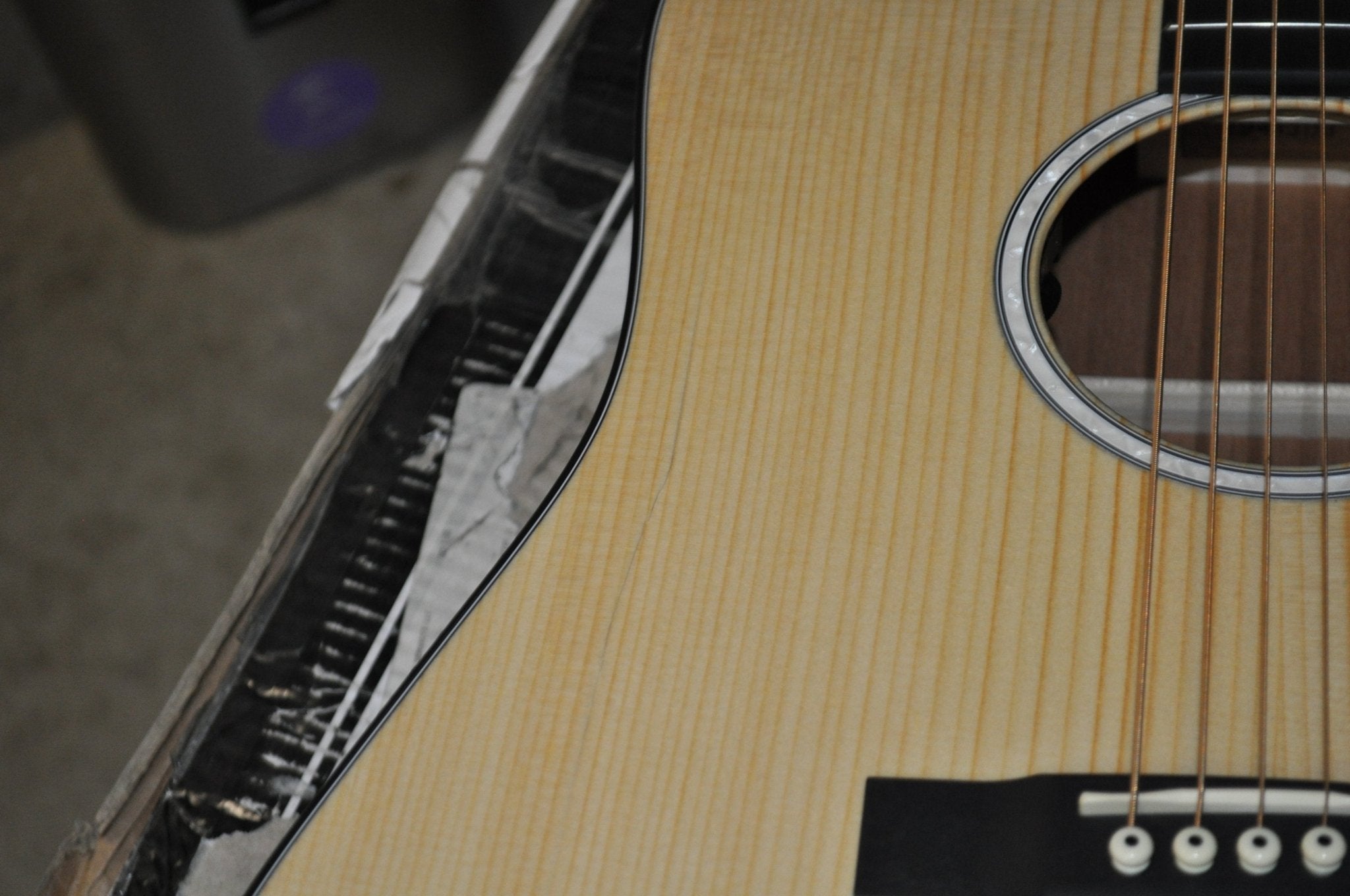 Martin D-10E Road Series - Natural Sitka Spruce