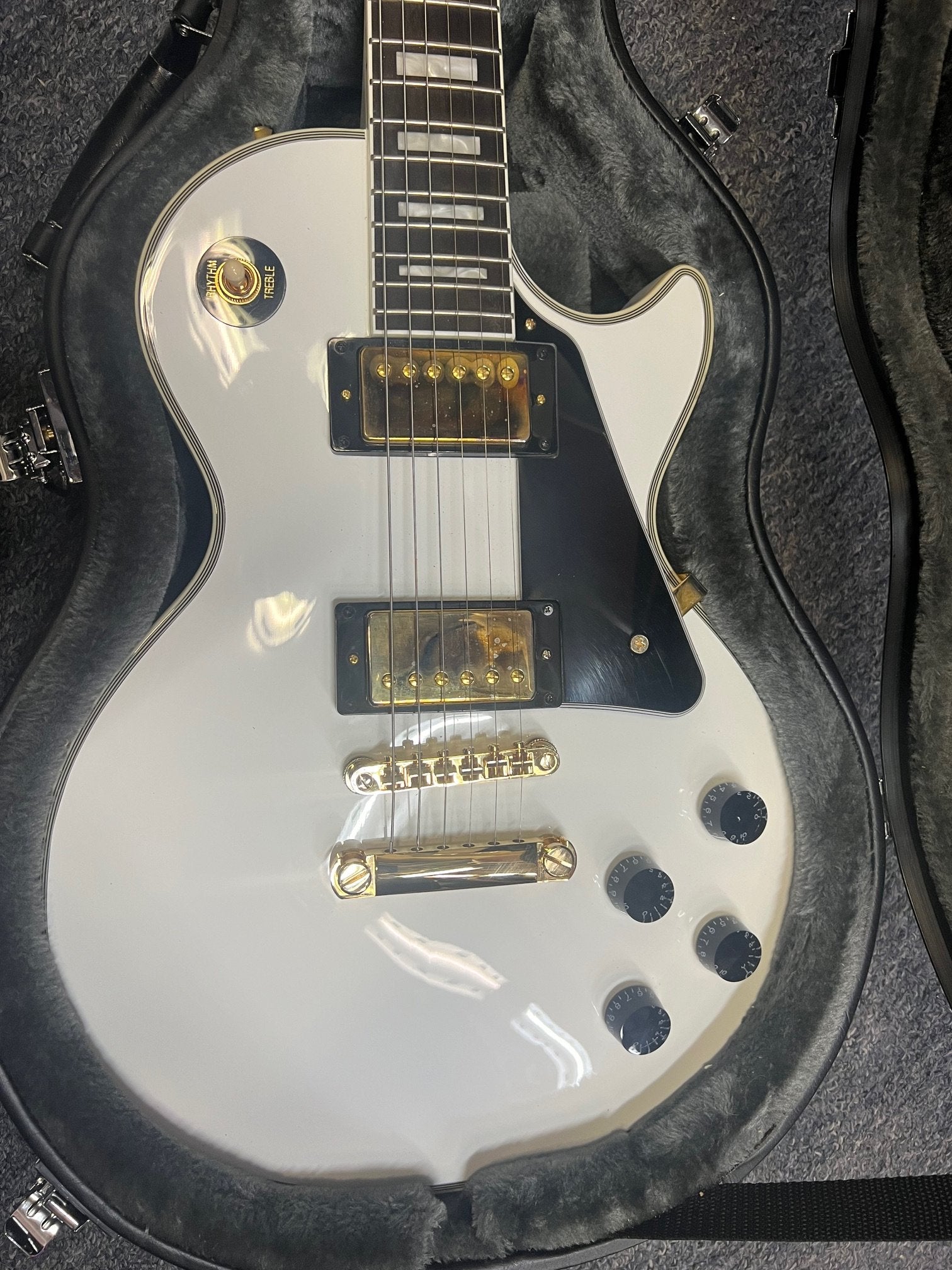 Epiphone Les Paul Custom, Alpine White with Gold Hardware