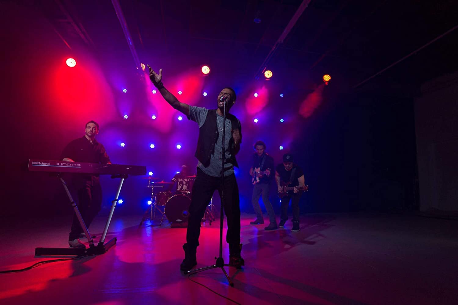 Roland JUNO-DS 88-Key Lightweight Weighted-Action Keyboard with Pro Sounds