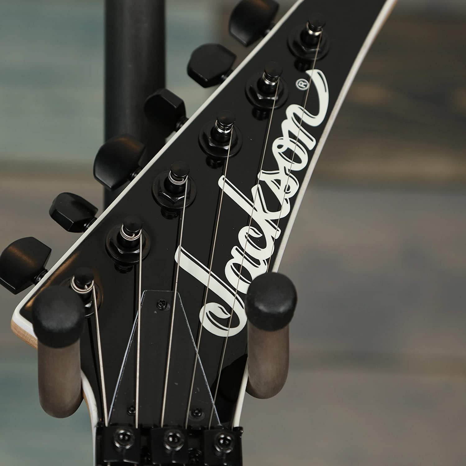 Jackson JS Series Dinky Arch Top JS32Q Dark Sunburst